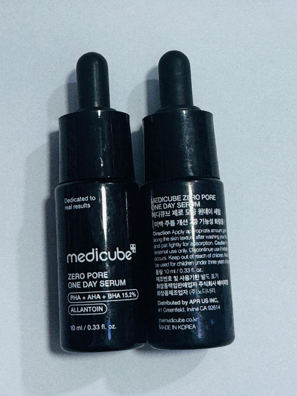 WhatsApp-Image-2026-08-24-at-12.10.26-PM.jpeg MEDICUBE ZERO PORE ONE DAY SERUM 10 ML TWIN PACKقطعتين سوا - Image 1