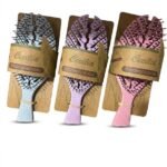 hair brush اللون عشوائى